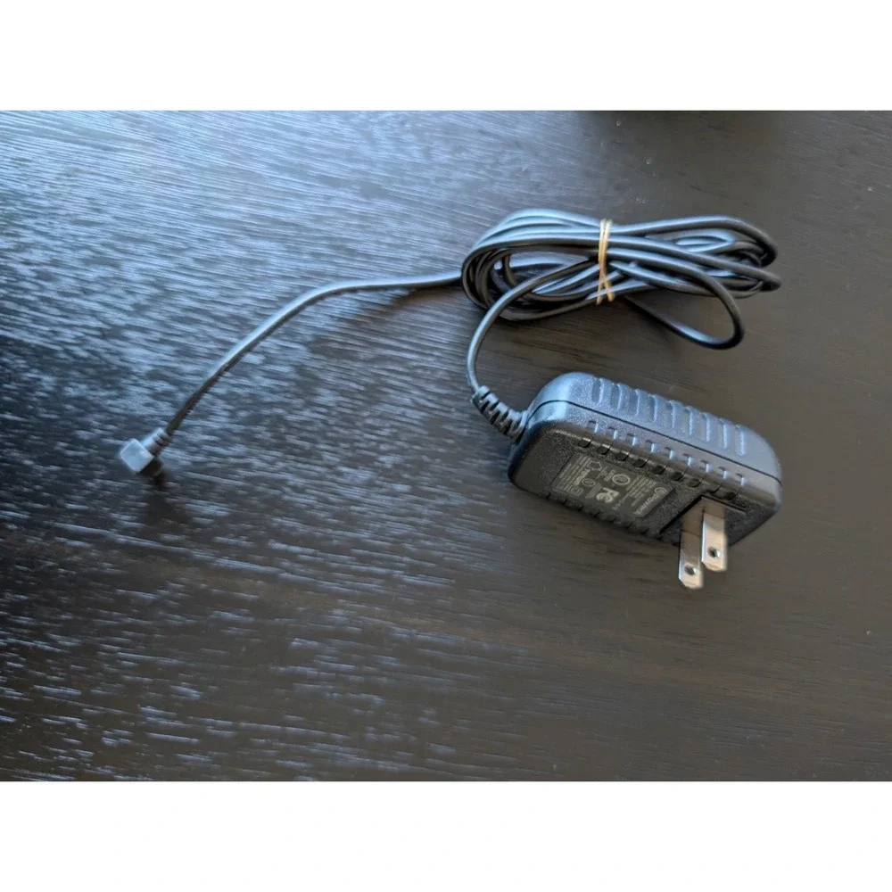 PS4 DualShock 4 Controller Official Charging Station Dock CPFA141325-02 Power A